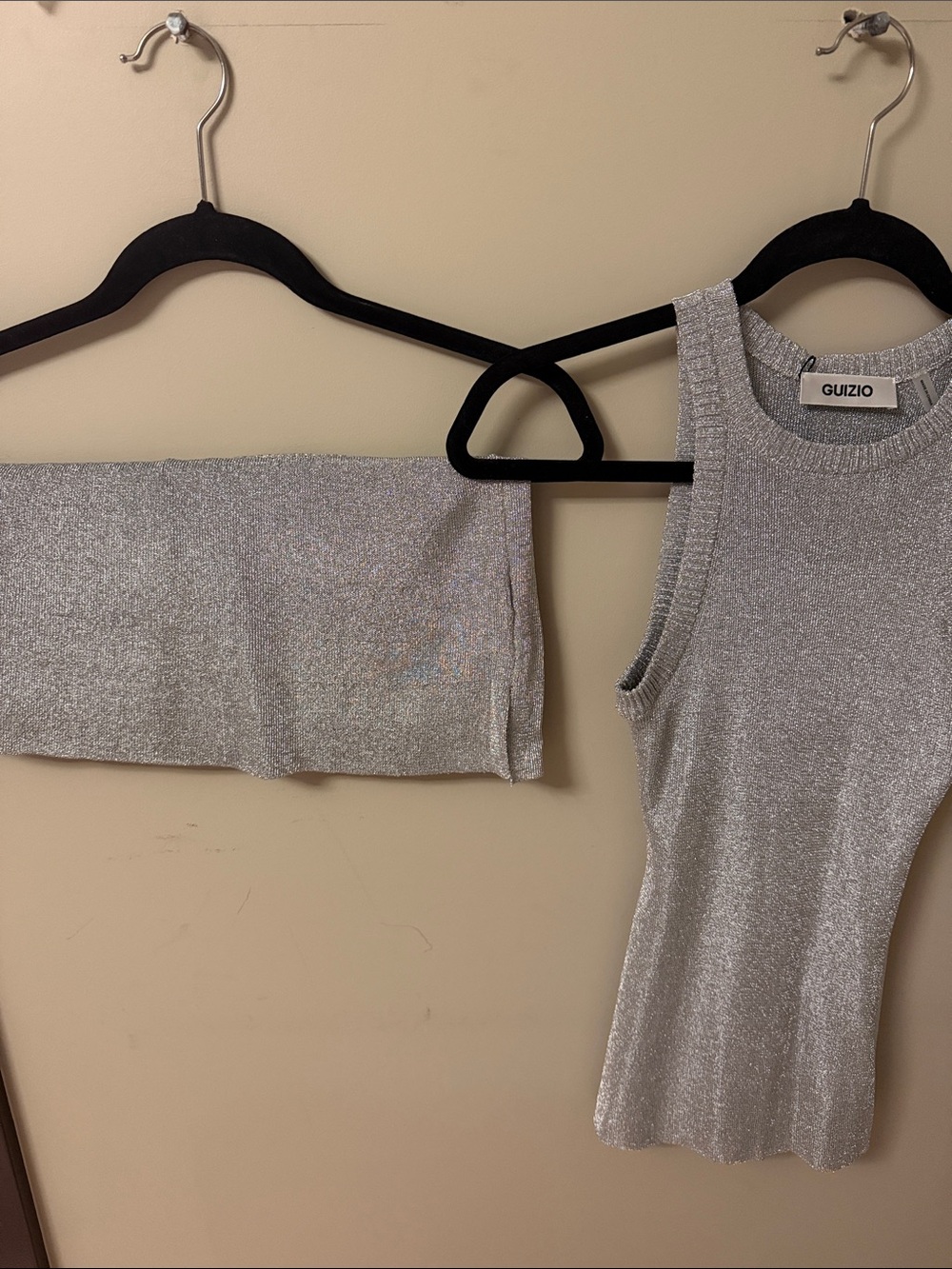 Guizio Metallic Millie Set Brand New with Tags